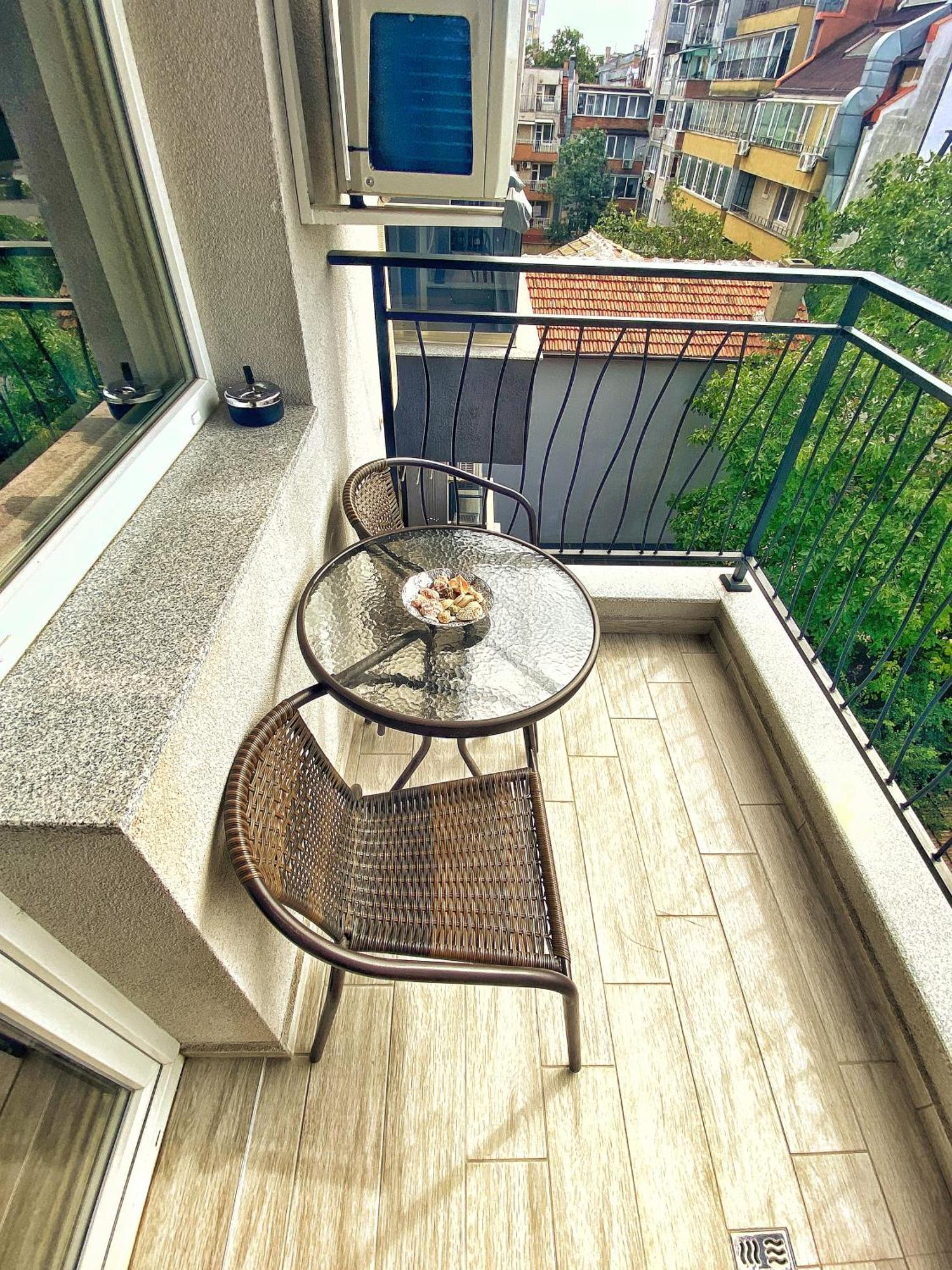 Emma'S Sweet Apartment - Close To Varna Centre Exterior photo